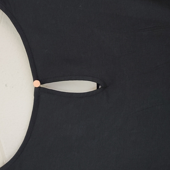 NWT And Eawy New Black Floral Sleeveless Top L - Picture 8 of 12